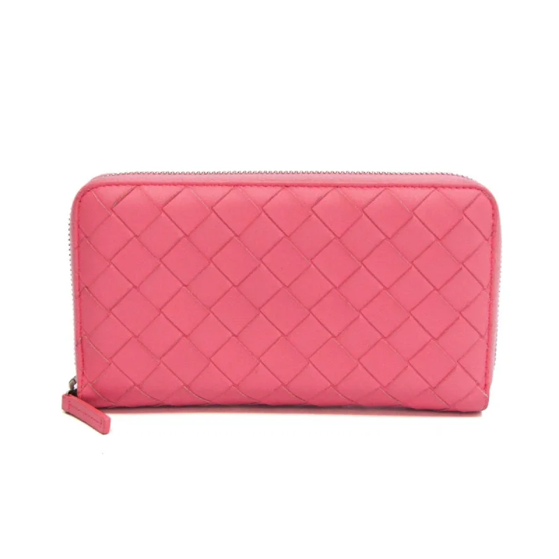 Wallets for women with multiple compartments -Bottega Veneta Intrecciato  Leather Wallet  (Pre-Owned)