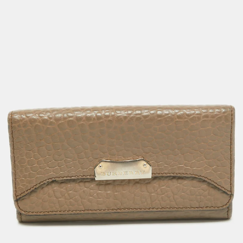 Fashionable keychains with geometric shapes -Burberry Beige Leather Flap Continental Wallet