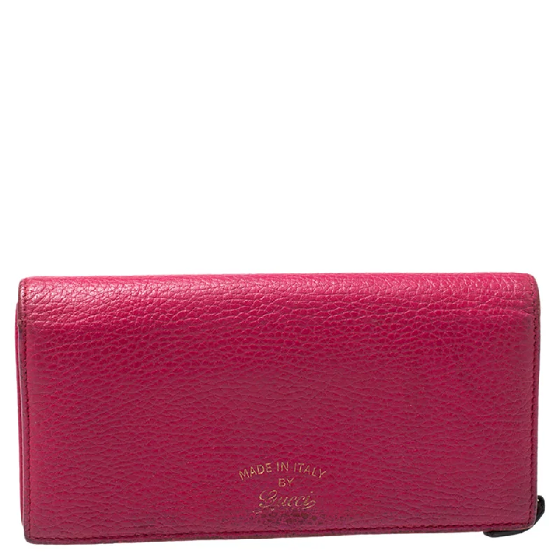 Wallets with coin pocket for women -Gucci Magenta Leather Swing Continental Wallet..