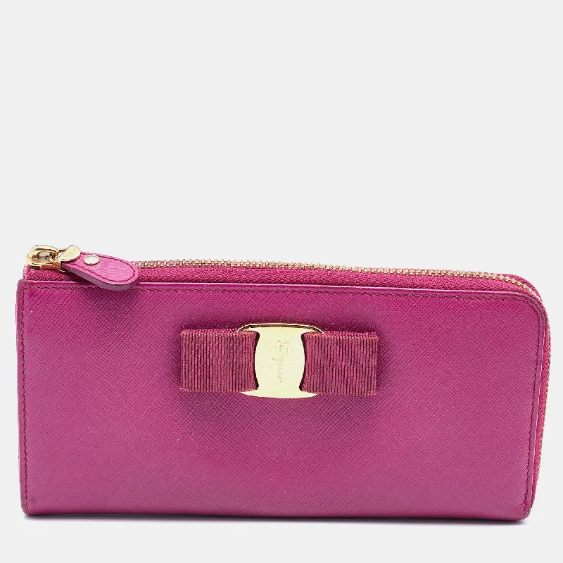 Durable wallets for everyday storage use -Salvatore Ferragamo Pink Saffiano Leather Vara Bow Zip Continental Wallet