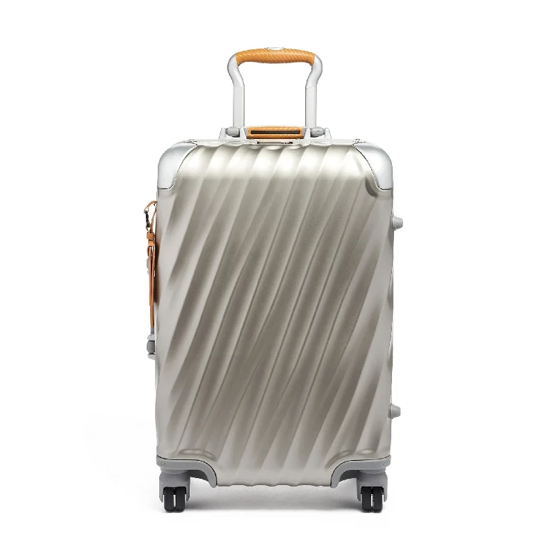 Suitcase for urban explorers-TUMI 19 Degree Titanium International Carry-On